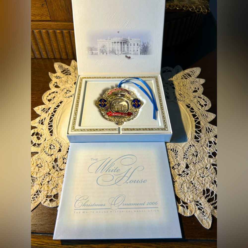 2006 White House Ornament